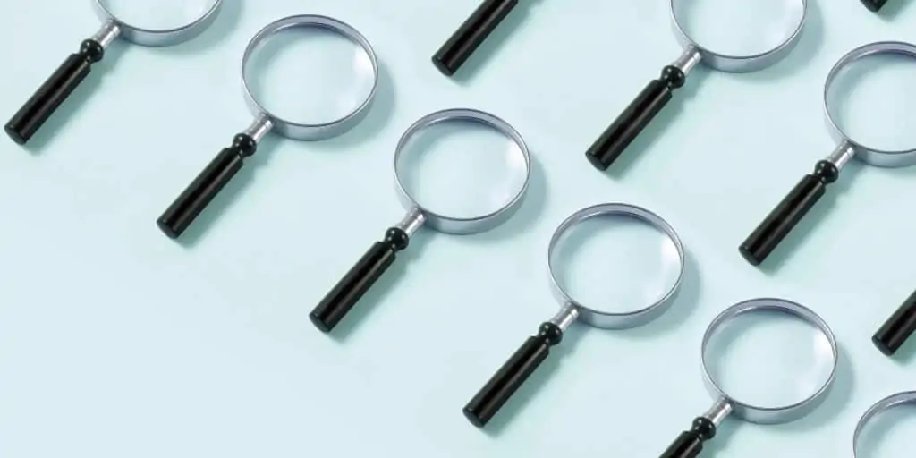 rows of magnifying glass